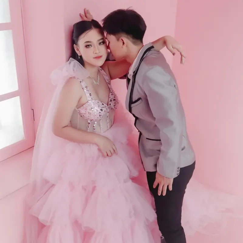 Bradenly & Meysi (10)