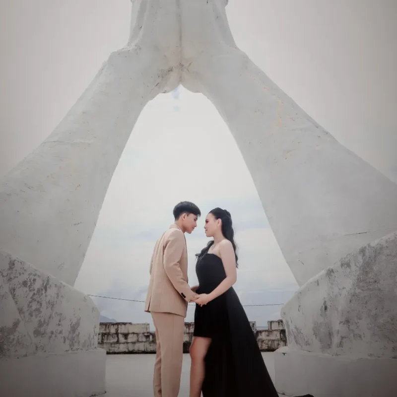 Bradenly & Meysi (3)