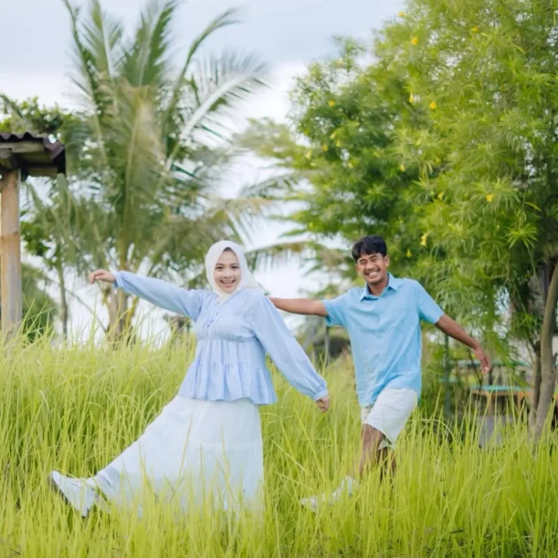 Kahfi & Feni New (1)