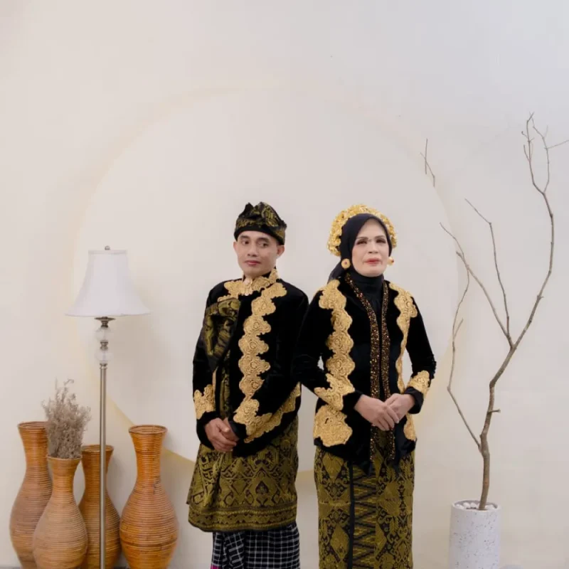 Rifa'i & Nita2