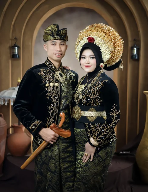 Riko & Dewi1